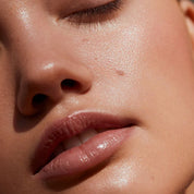 Capsules de sérum triple vitamine C pour le visage : correction des taches brunes avec camélia et niacinamide VE. Sérum anti-âge pour femmes - 28 capsules pour raffermir la peau relâchée et atténuer les ridules.